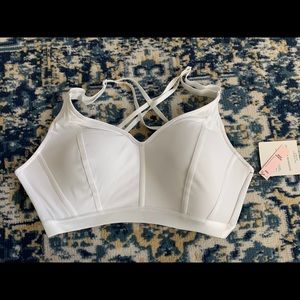 NWT Victoria secret maximum support 34DD